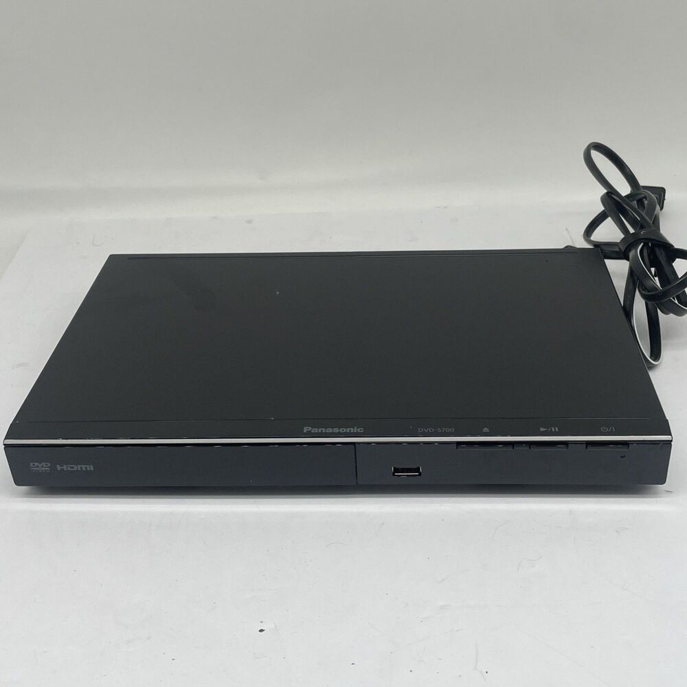 Panasonic - DVD-S700 - Progressive Scan 1080p Up-Conversion DVD Player